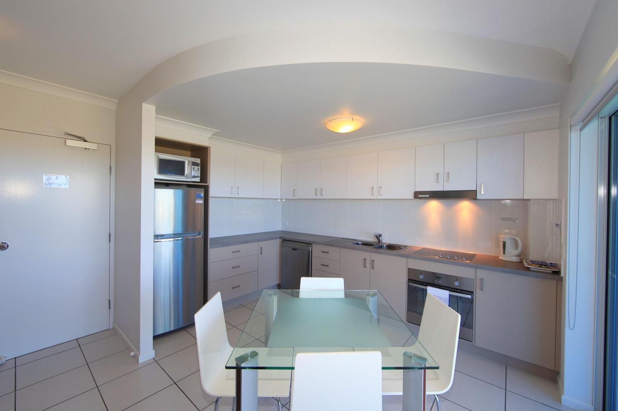 Koola Beach Apartments Барбара Номер фото